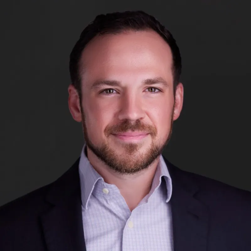 Robby Prochnow headshot