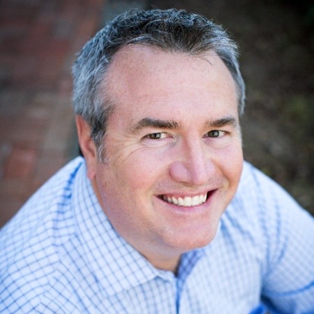 Will Carter headshot